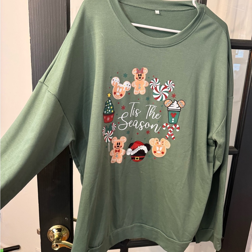 Disney Mickey snacks Green Holiday long sleeve shirt size XXL tis the season